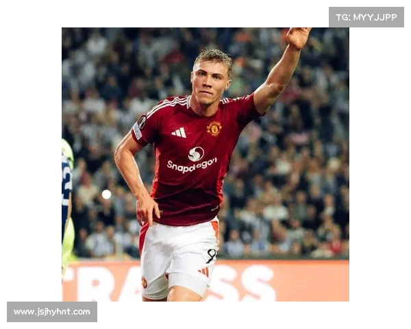 米兰考虑在合适条件下同时签下霍伊伦与弗拉霍维奇加强锋线实力